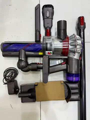 Dyson V8 Advanced