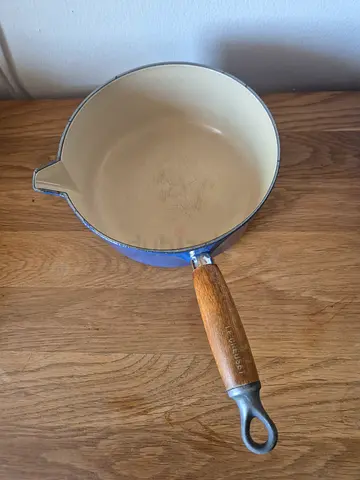 Le Creuset saucepan