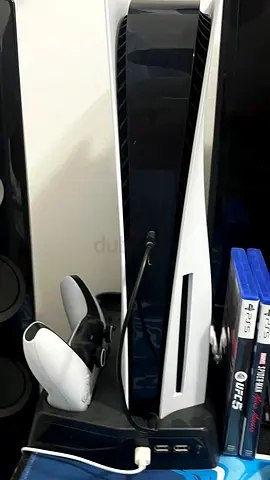 PlayStation 5 Disc Edition + 2 Games, Case  Stand