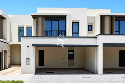 Single Row | Spacious 3 BR + Maid | Close to Pool
