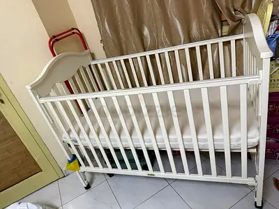 Sturdy White Wooden Baby Crib with Mattress