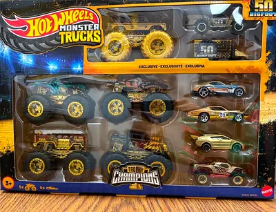 Monster Trucks Trophy Champion set