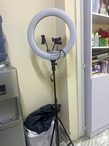 Ring Light with Adjustable Tripod and Phone Holder — Good Condition