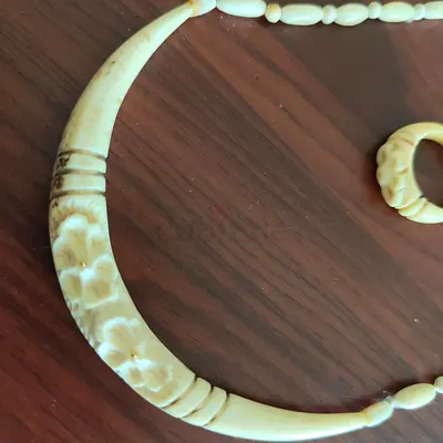 Hand Carved Cream Floral Ethnic Necklace