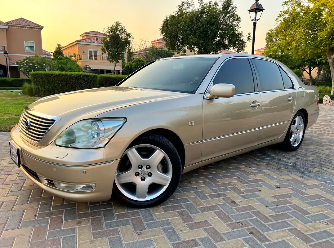 Lexus LS-Series 2006 — photo 1 of 20