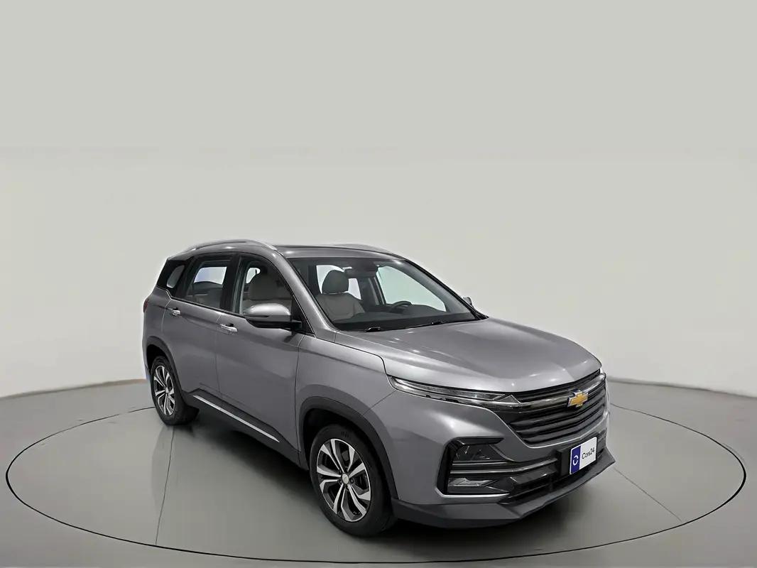 Chevrolet Captiva 2024 — photo 1 of 13