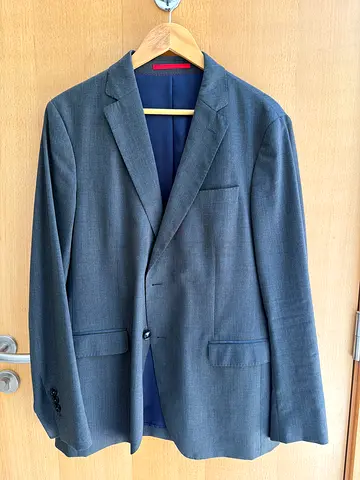 Mens Grey Single-Breasted Suit Jacket - Great Condition Carolina Herrera