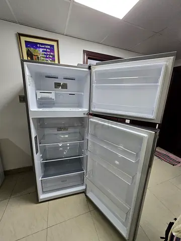 600 litres LG Refrigerator (3yr old)