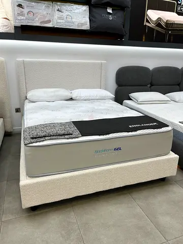 King Size Mattress with Fabric Bed Base (Excellent Condition)