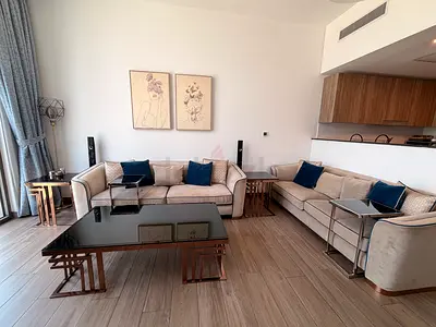 🏠 Premium Sofa | Excellent Condition | Ready Beginning July 2026