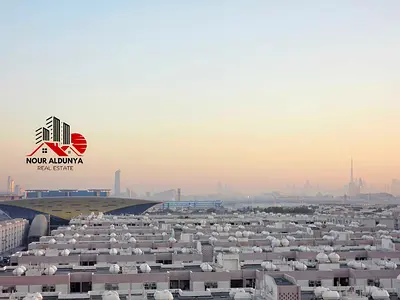 FRONT OF METRO. SPECIOUS 1BHK. BALCONY. FREE PARKING. FAMILY ONLY