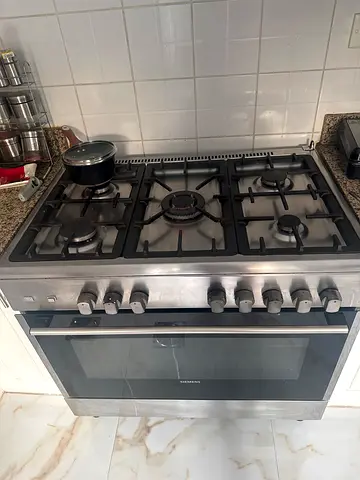 Oven and stove