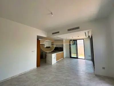 VACANT SOON | GREENBELT FACING | OPEN PLAN KITCHEN