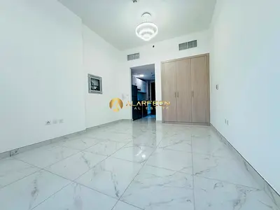 Luxury Studio l With Appliances l Unfurnished