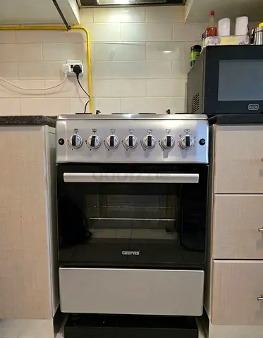 Geepas 4-Burner Gas Range  Oven