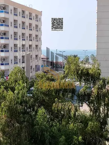🏡 للإيجار الشهري – شقة مفروشة غرفة وصالة بإطلالة بحرية مميزة – الرميلة، عجمان
