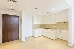Modern Living | Pool View | Soon to be Vacant