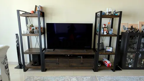 Selling TV stand furniture with 2 columns and coffee table.