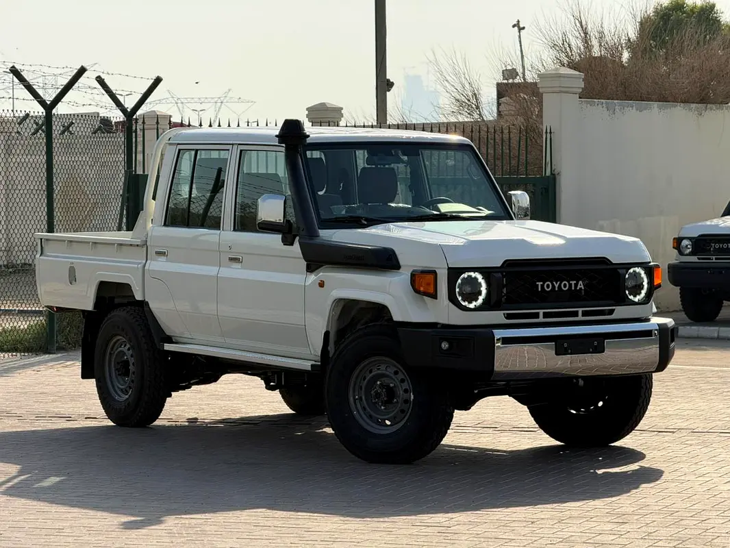 Toyota Land Cruiser 70 Series 2026 — photo 1 of 17
