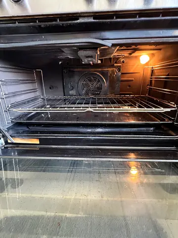 Used Frigidaire 5 Burner 90cmX60cm fan cooking oven