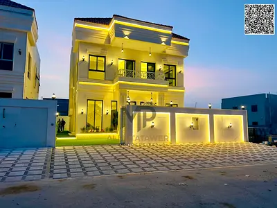 Classic villa on a main street, opposite services. Excellent price, includes transfer fees, and fre