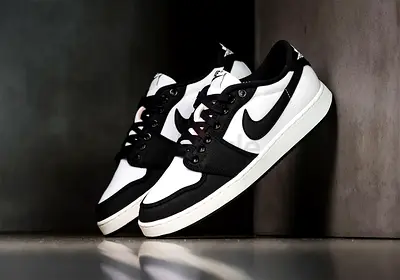 👟 Air Jordan 1 Retro AJKO Low “Black/White”
📏 Size: US 9
🎨 Colorway: Black / White

✨ PRODUCT DET