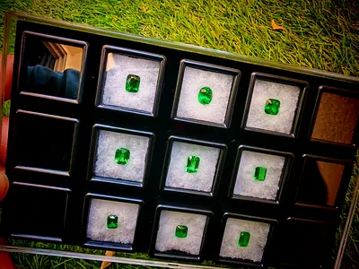 Tsavorite Garnet Natural Gemstone
