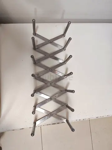 Expandable Wall-Mounted Stainless Steel Peg Rack / Coat  Hat Hanger