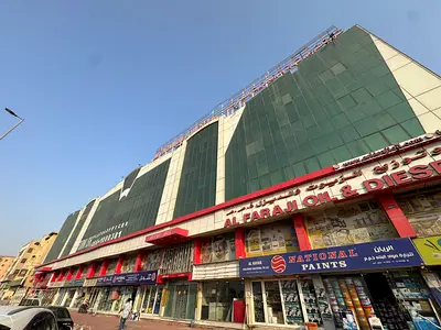 SHOP FOR RENT BEST LOCATION