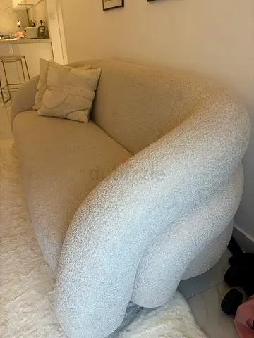 Curved Bouclé 3-Seater Sofa in Off-White — Good Condition