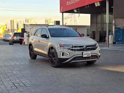 AED 958/month | 2023 Volkswagen T-Roc  | GCC Specs | Ref#453874