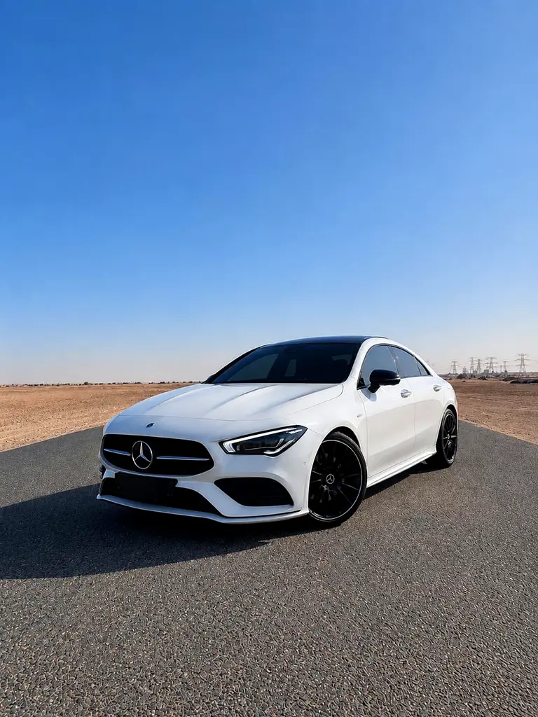 Mercedes-Benz CLA-Class 2022 — photo 1 of 9