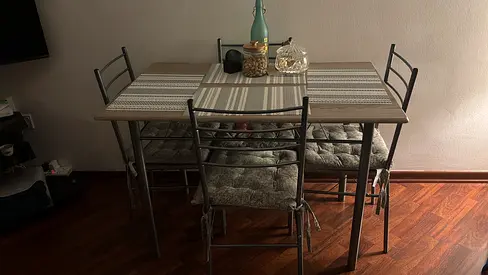 Dinning set 4 chairs