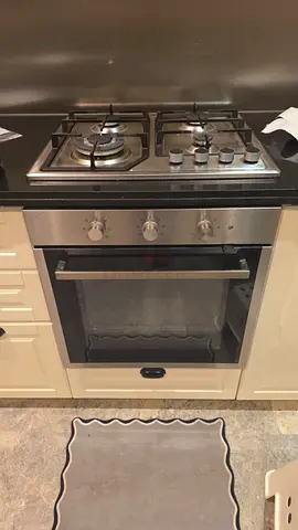 Built-in stainless steel gas hob with electric oven - good working condition