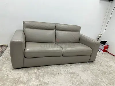 Brand new condition Natuzzi two seater sofabed