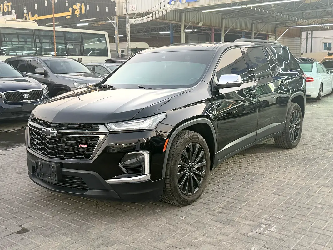 Chevrolet Traverse 2022 — photo 1 of 5