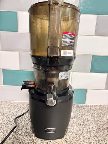 Kuvings AUTO10S Slow Juicer – Excellent Condition