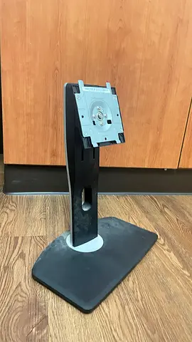 Adjustable VESA Monitor Stand / Desktop Screen Mount
