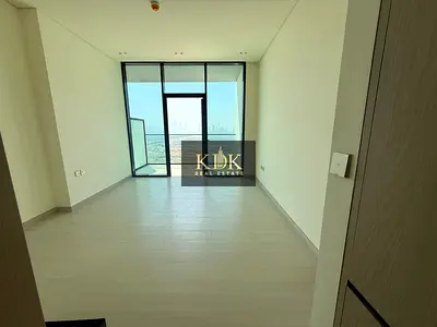Studio for Rent | Mid unit | Ready to Move