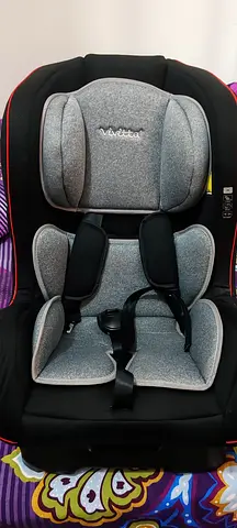 Used Child Car Seat (Forward/Rear-facing) - Good Condition