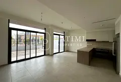 BRAND NEW | SINGLE ROW | GREAT LOCATION