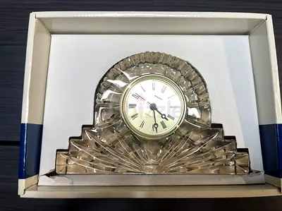 Vintage Decorative Crystal Quartz Miniature Mantle Clock. 24% Lead Crystal Glass