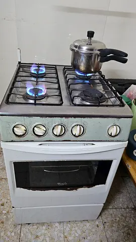whirlpool used cooking range at shabiya 12