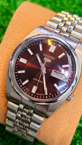 Vintage Seiko 5 Automatic Japan made Mens watch for sale (Used)
NO BOX NO PAPER