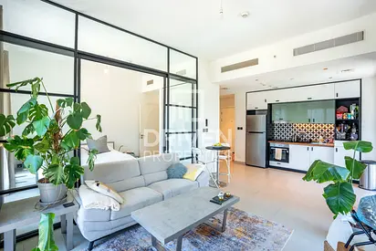 Bright Corner Unit | Open Views | Vacant Now