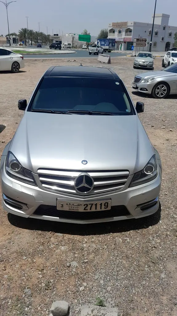 Mercedes-Benz C-Class 2012 — photo 1 of 7