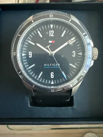 Tommy Hilfiger Mens Black Dial Leather Strap Watch