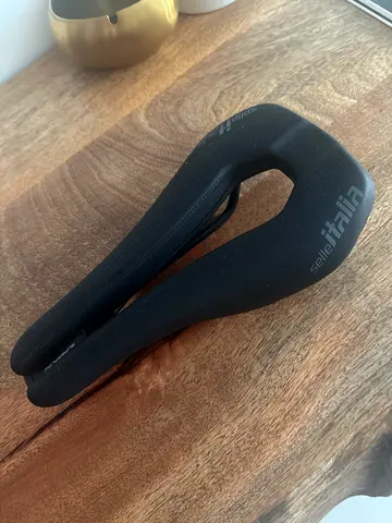 Selle Italia SLR Boost Superflow Bike Saddle