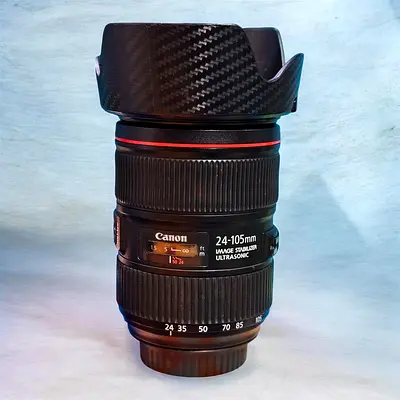 Canon EF 24-105mm f/4L IS ii USM Lens - Excellent Condition