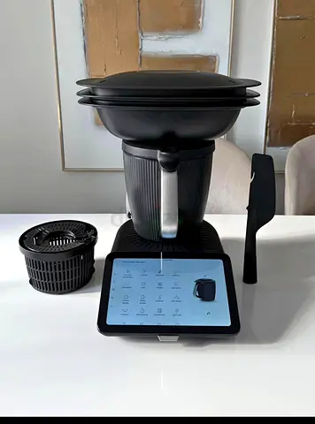 Thermomix TM7 — Like New, Still Under Warranty (Dubai)